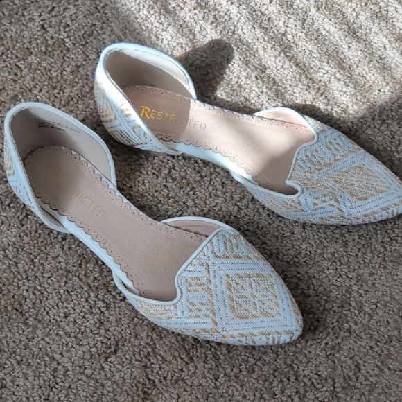 Restricted Shoes - Restricted Women's Cream and Tan Patterned Flats